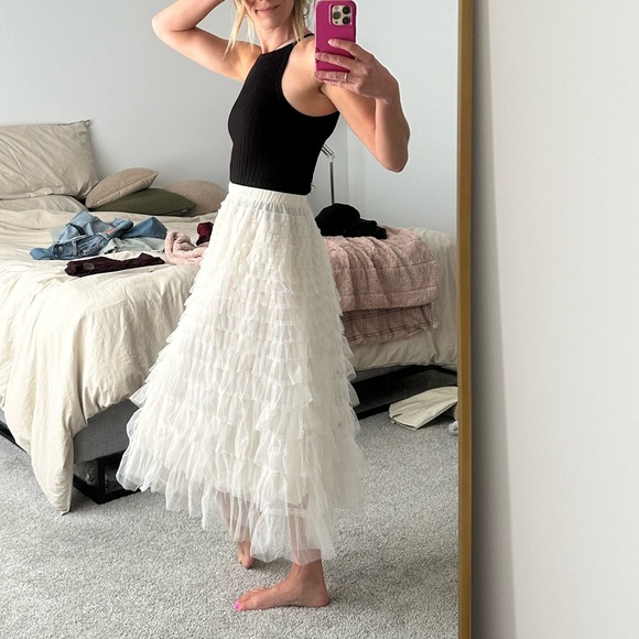 SHEIN ruffle skirt new with tags - Picture 5 of 9